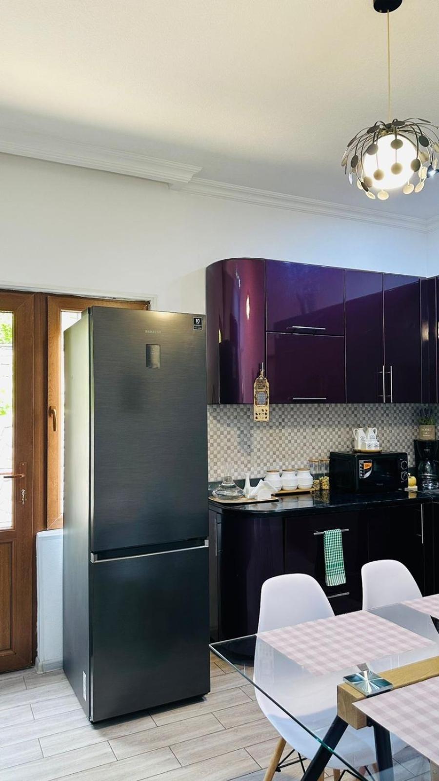 Sweet Apartment In 库塔伊西 外观 照片